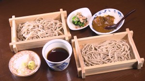 ＃３ノアール④　手打そば・プチカレーセット