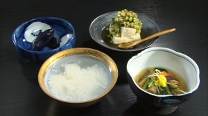 旬菜・割烹　飯豊　冷や水　水まんま　ダシ豆腐