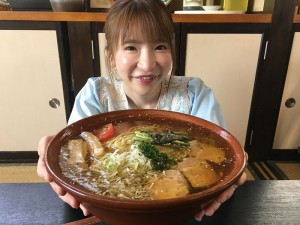 まるひろ　ジャンボラーメン（水中華）