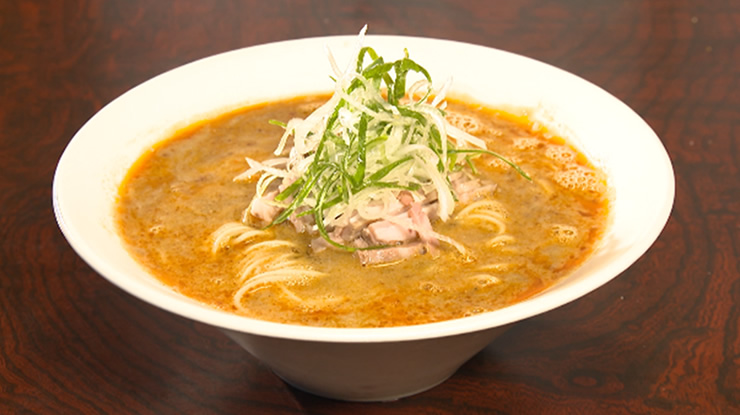 たんたん麺　950円