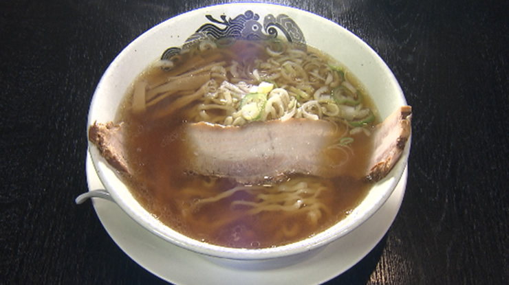 大判チャーシュー醤油らーめん　1130円