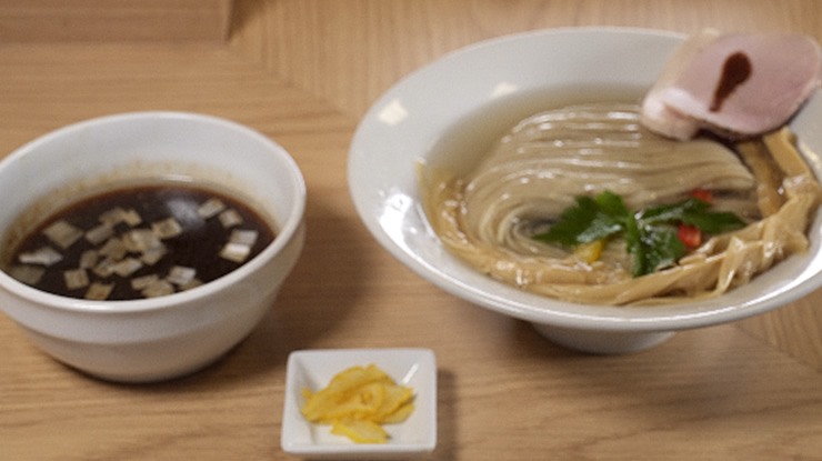 貝汁昆布水の芳醇つけめん　1250円