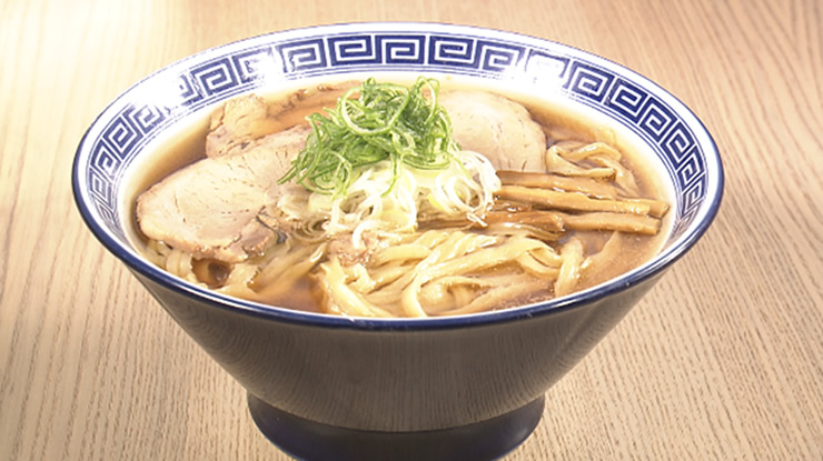 太麺中華そば　950円